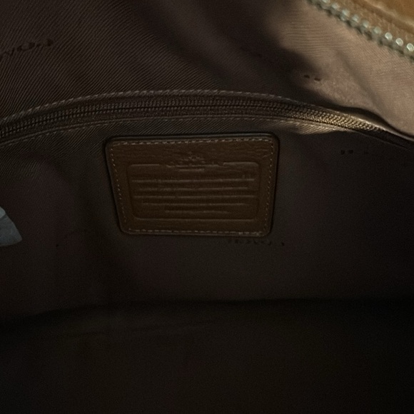 Coach Handbag - Picture 3 of 4